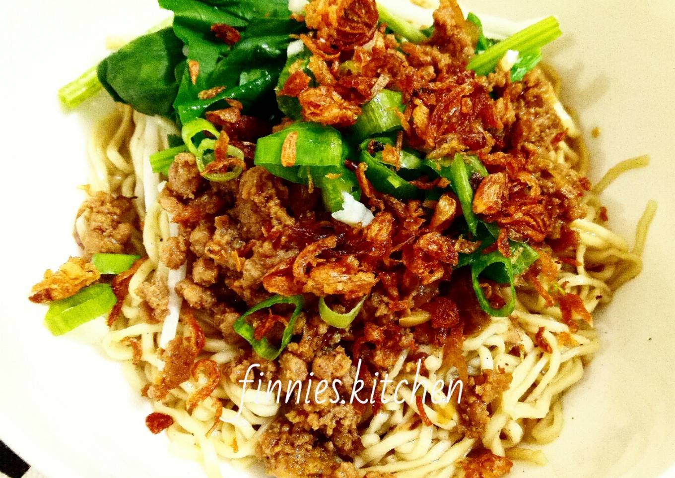 Bakmi Bangka dengan Babi Cincang