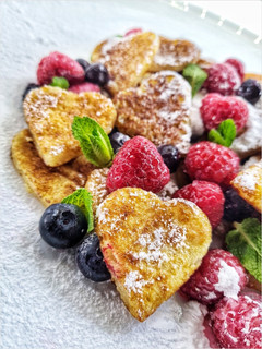 Una foto de Panquecas de manzanas con harina de arroz