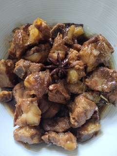 A picture of Ribs Sweet and Sour in Dark Sauce.