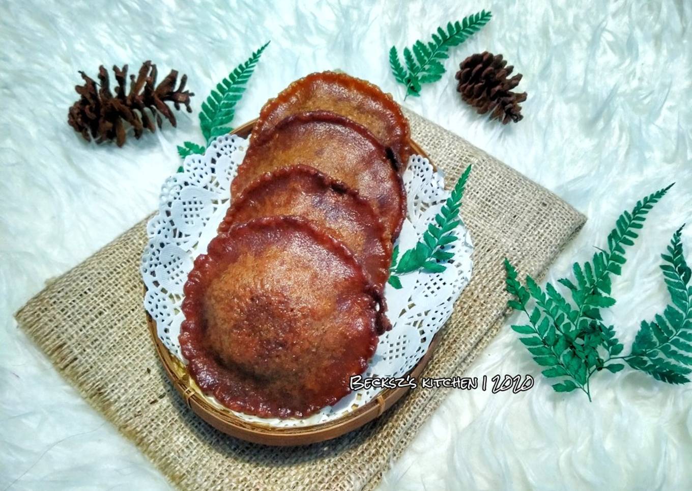 200. Kue Cucur Gula Aren