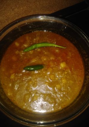 A picture of Chana tarkari.