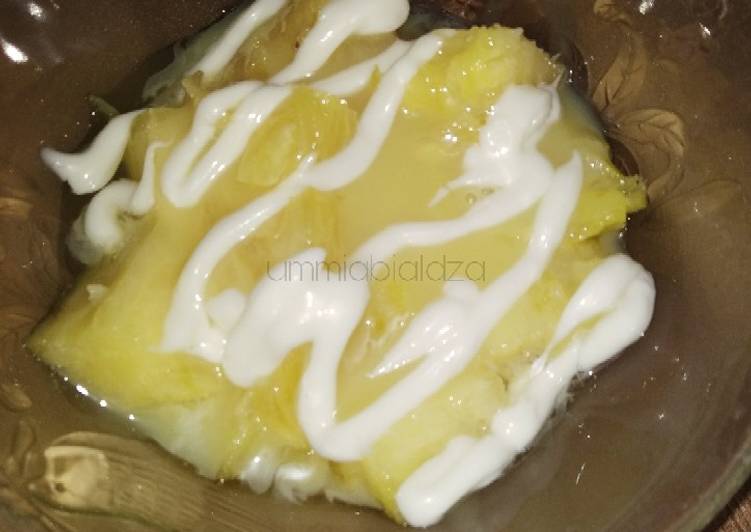 Resep Salad buah nanas (susu+mayonaise) Enak Banget
