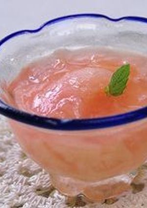 A picture of Peach Compote and Jelly.