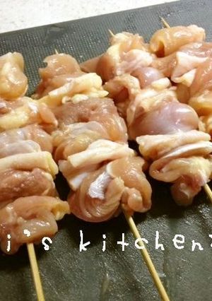 A picture of The Secret of a Yakitori Shop's Delicious Chicken Kabobs.