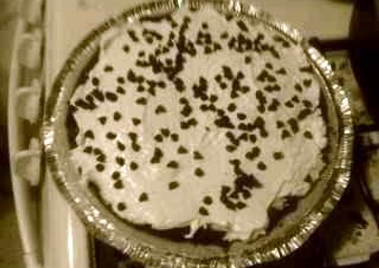 Step-by-Step Guide to Make Any-night-of-the-week Oreo pie