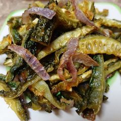 A picture of Fried bitter groud.