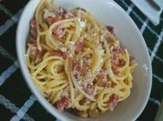 A picture of bacon pasta