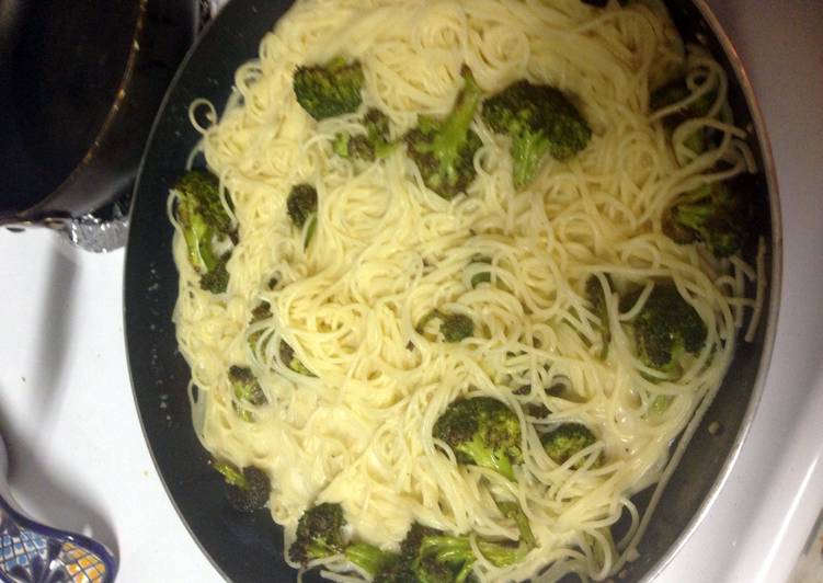 Simple Way to Prepare Super Quick Homemade Angel Hair With Brocolli And Goat Cheese