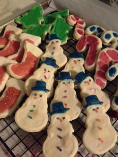 A picture of How to Decorate Cookies with Icing.