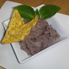 A picture of Black Bean "Hummus".