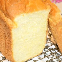 A picture of Soft Milky Bread with Cake Flour.