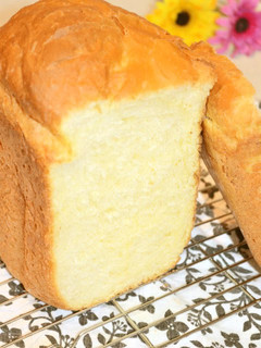 A picture of Soft Milky Bread with Cake Flour.