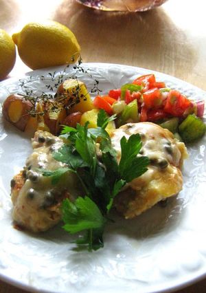 A picture of Lemon Caper Chicken.