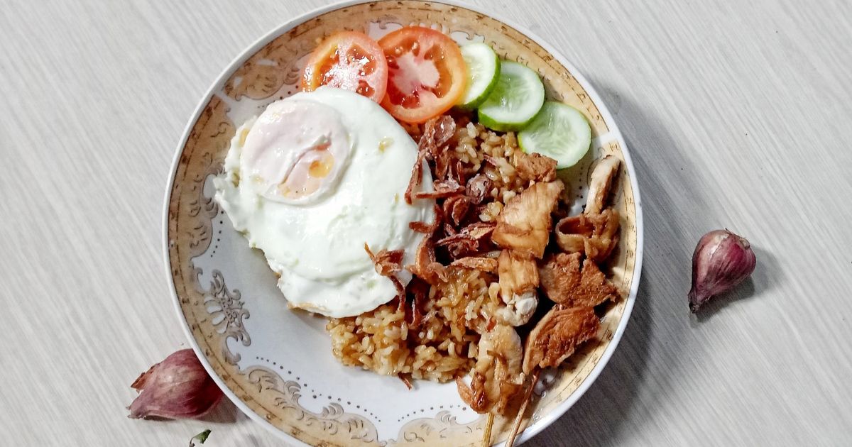 Nasi Goreng Jawa Komplit ala Semarang