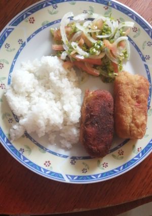 Una foto de Croquetas de atún y papa