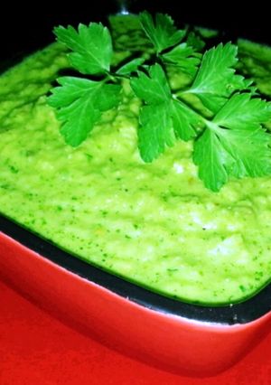 A picture of Mike's Salsa De Cilantro.
