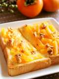 Sweetened Persimmon and Walnut Spread on Toast