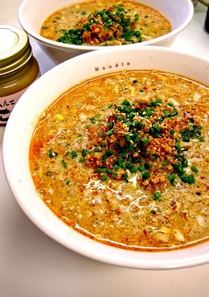A picture of Rich, Yummy, and Spicy Dan Dan Noodles.