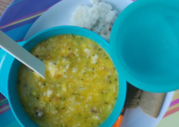 Nasi + sup jagung ikan dori