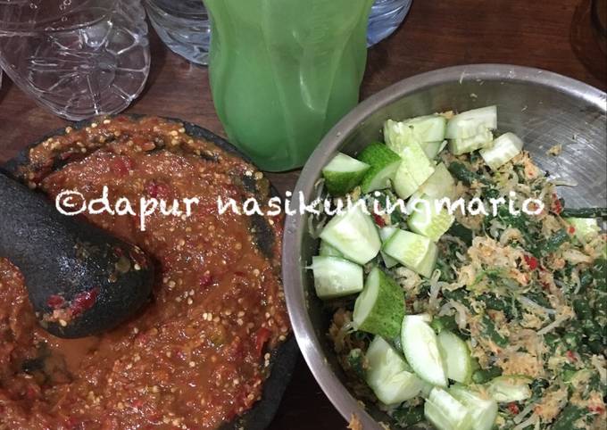 Ini dia! Bagaimana cara memasak Urap2 &amp; sambel Terasi mentah yang lezat