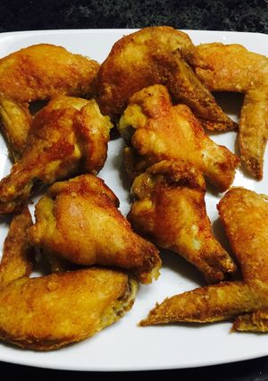 Hình của món Cánh gà tẩm bột chiên giòn.