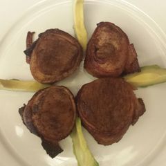 A picture of Bacon Wrapped Steak.