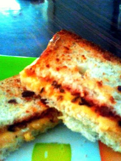 A picture of Easy breakfast cheese toast.