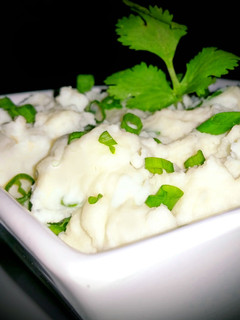 A picture of Mike's Sour Cream & Chives Mashed Spuds.