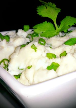 A picture of Mike's Sour Cream & Chives Mashed Spuds.