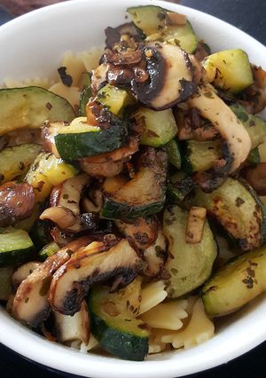 A picture of Pasta with Champignons and Zucchini.