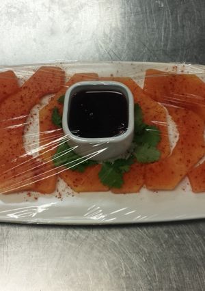 A picture of Papaya Plater.