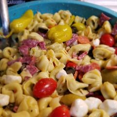 A picture of Tortellini Pasta Salad.