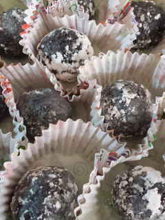 A picture of Elisa's Oreo & Cream Cheese