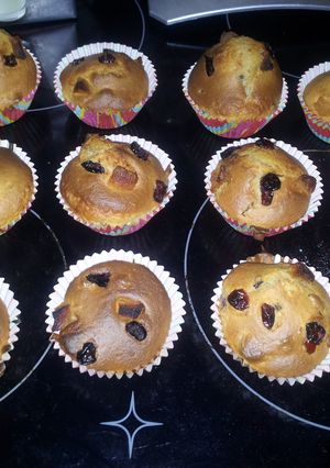 A picture of Megans Apple, Cranberry & Cinnamon Muffins.