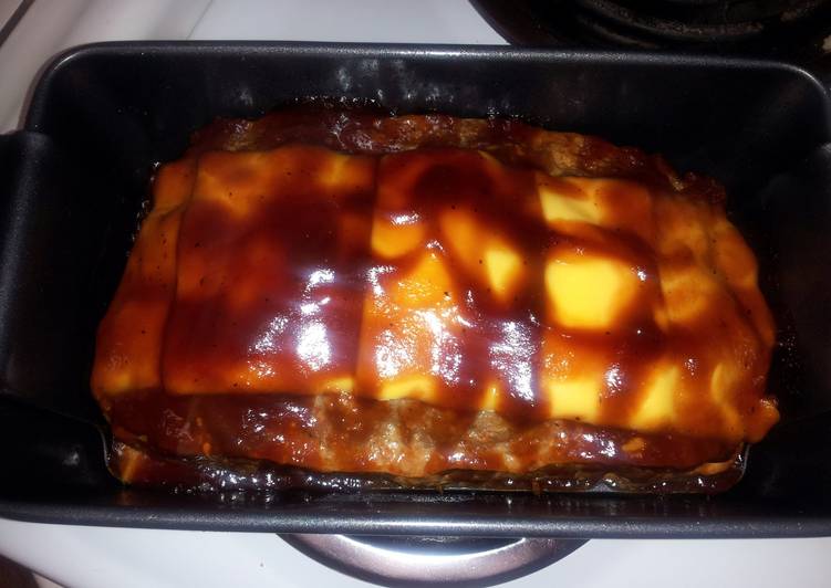 Recipe of Perfect Mandi&#39;s meatloaf