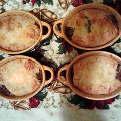 A picture of Crescent roll burgers.