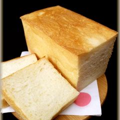 Soft and Fluffy Rich Shokupan (Square Bread Loaf) With Cream A picture of Soft and Fluffy Rich Shokupan (Square Bread Loaf) With Cream.