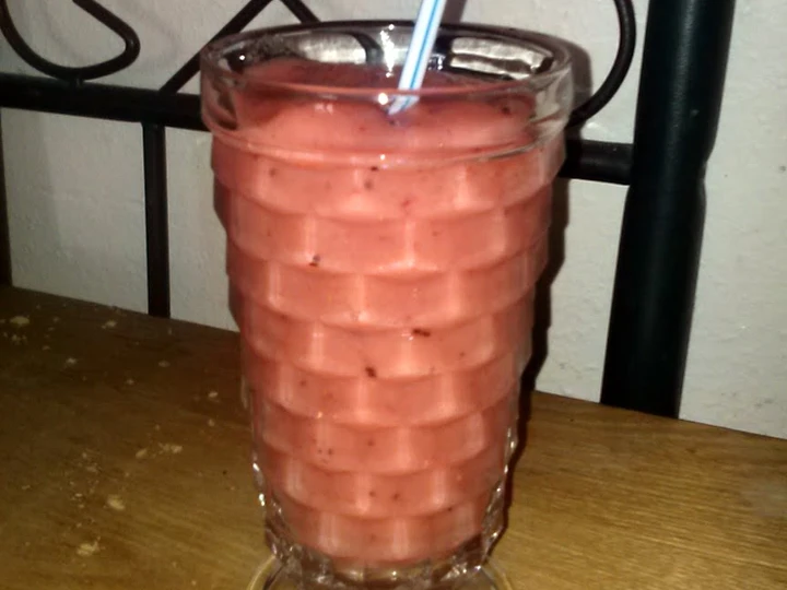 Easy Steps to Prepare Holiday Smoothie the Delicious Delicious