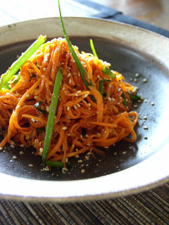A picture of Quick Korean-Style Spicy Carrot Salad.