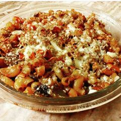 A picture of Cheesy chicken macaroni.