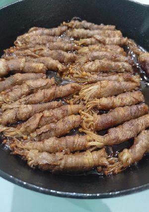 Foto resep Beef enoki roll