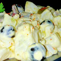 A picture of Mike's Old Fashion Potato Egg Salad.