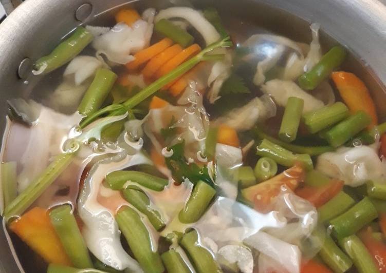 Sayur sop bening simple