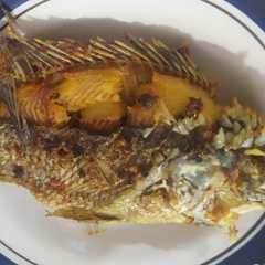 A picture of Ikan Goreng Simpel.