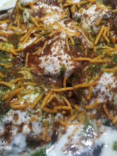 दही भल्ले (Dahi Bhalle recipe in hindi) रेसिपी मुख्य फोटो