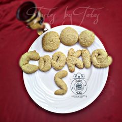 A picture of Milky-oat gingered Cookies.