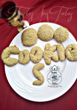 A picture of Milky-oat gingered Cookies.