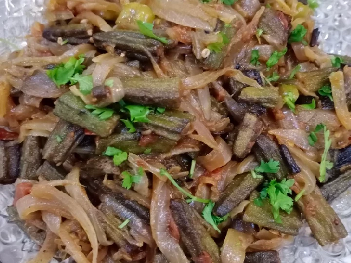 Easy Steps to Make Achari bhindi which So Delicious