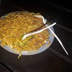 A picture of Chowmein.