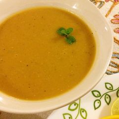 A picture of Turkish Lentil Soup.